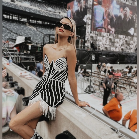 ✨A B O U T  M E✨ - Picture 5 of 10